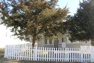1623 5th Ave - Photo 1 of 1