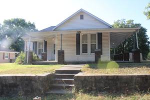 featured image of 1231 Kickapoo St