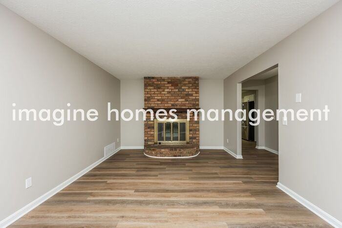 3698 Oakwood Dr - Photo 5 of 20