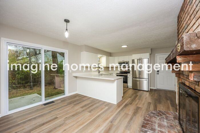 3698 Oakwood Dr - Photo 7 of 20