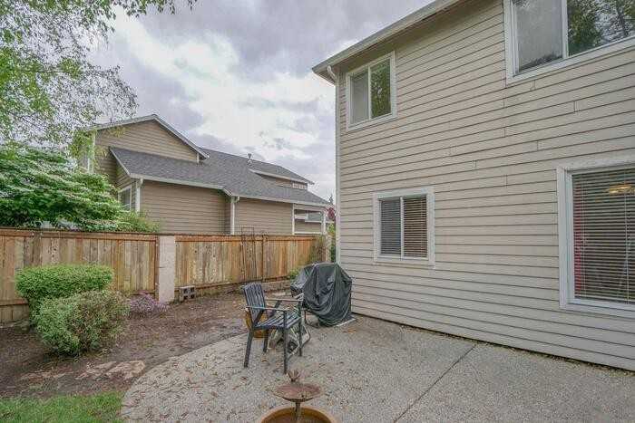 17809 Se 14th St - Photo 4 of 45