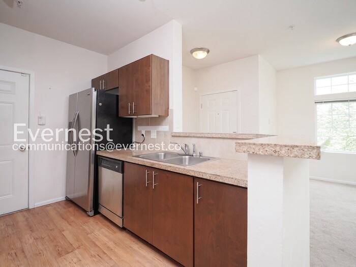 4001 S 211th Pl #C2 - Photo 6 of 40