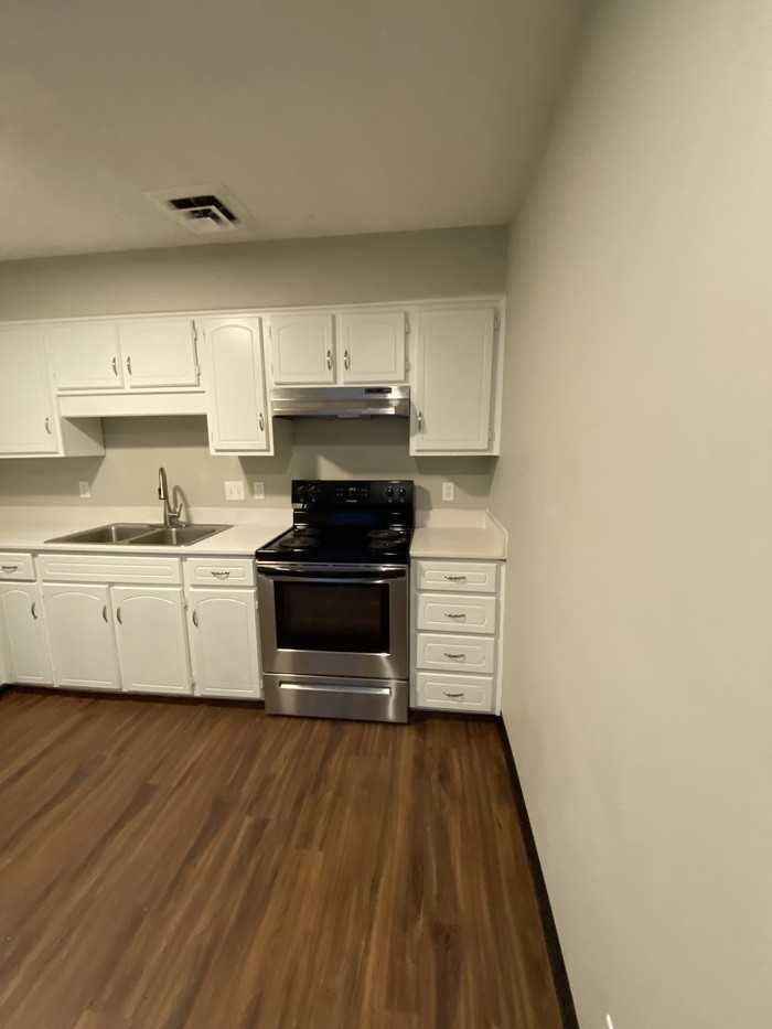 711 N Broadway St #416 - Photo 2 of 3