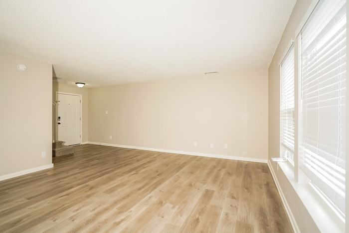 6744 Everbloom Ln - Photo 7 of 17