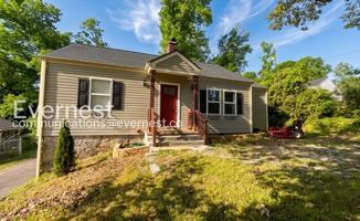 featured image of 306 Red Oak Dr