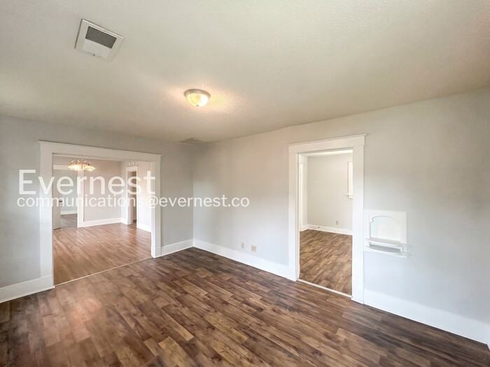 667 Sevier St - Photo 5 of 28