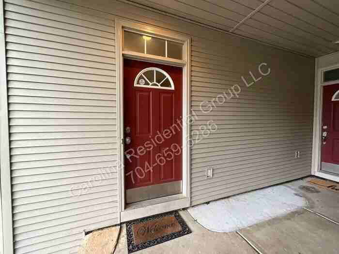 1606 Termini Dr - Photo 2 of 17