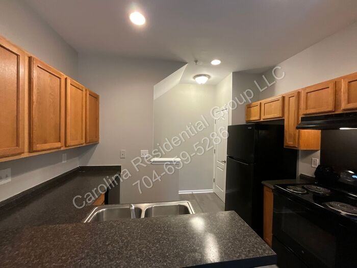 1606 Termini Dr - Photo 5 of 17