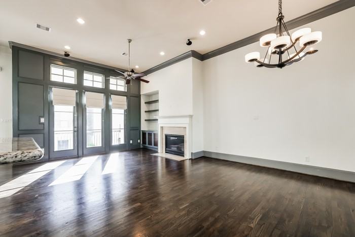 2207 Hilshire Glen Ct - Photo 5 of 25