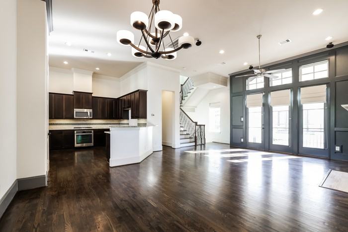 2207 Hilshire Glen Ct - Photo 6 of 25