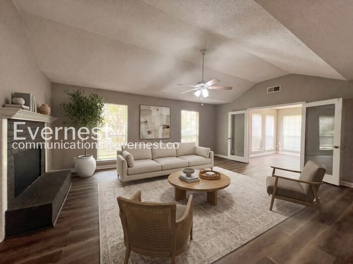 3985 Fernway Dr - Photo 4 of 29