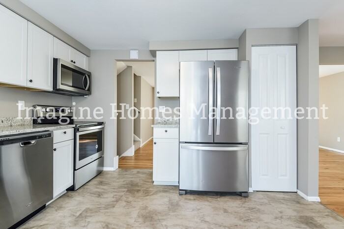 9444 Monticello Dr - Photo 6 of 14