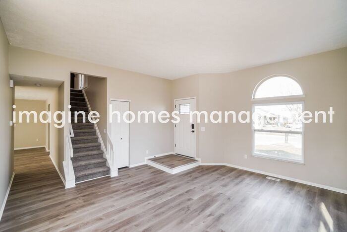 2673 Buggywhip Ln - Photo 4 of 17