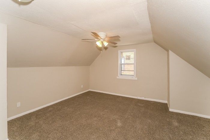 19430 Monterey Ave - Photo 7 of 15