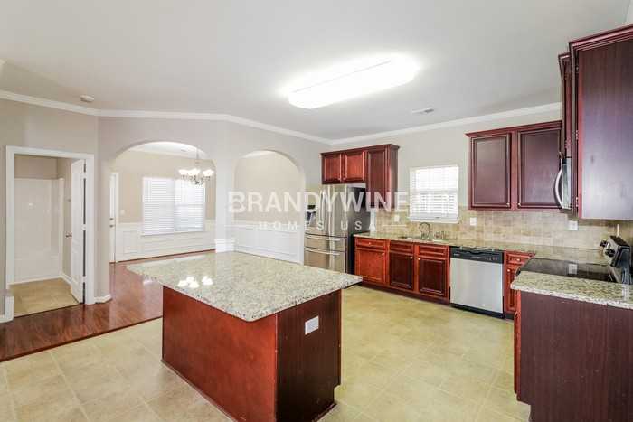 152 Tyre Dr - Photo 6 of 22