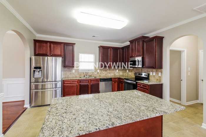 152 Tyre Dr - Photo 7 of 22