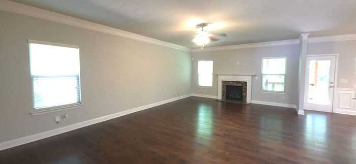 1117 Clear Stream Rdg - Photo 7 of 38