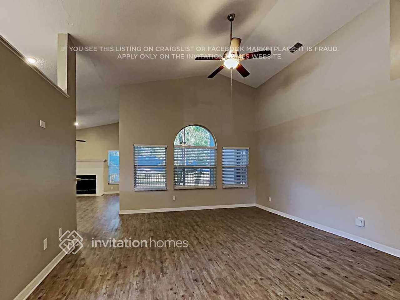 2071 Lake Marion Dr - Photo 6 of 19