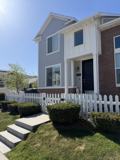 1024 W Narrows Ln - Photo 1 of 1