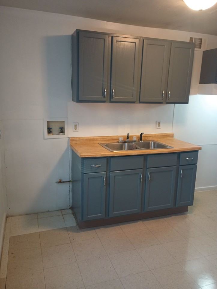 4170 Fillmore St - Photo 6 of 7