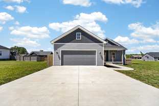 147 Greenbriar Ln - Photo 1 of 1