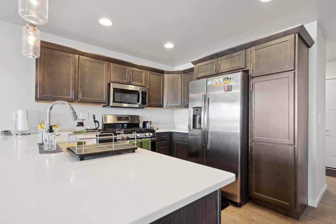 2217 Saint Andrews Dr - Photo 5 of 33