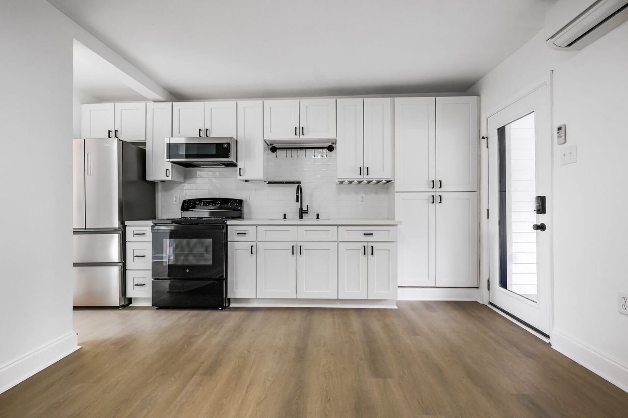 3318 S Saratoga St #103 - Photo 2 of 11