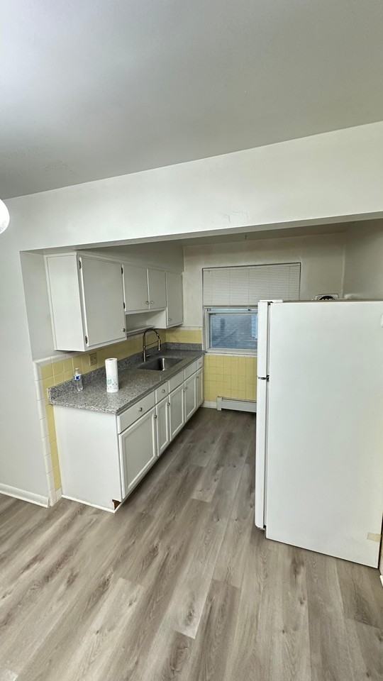 2915 Mignon Ave #4 - Photo 6 of 17
