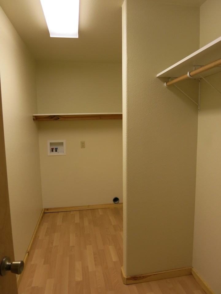 4619 Lauesen Ave #A - Photo 3 of 17