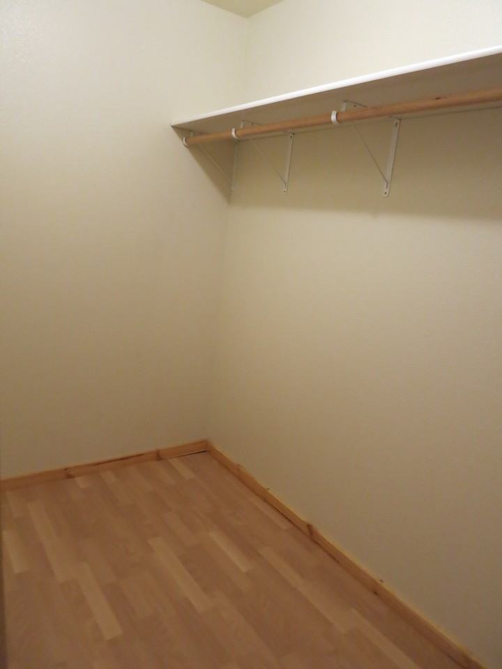 4619 Lauesen Ave #A - Photo 5 of 17