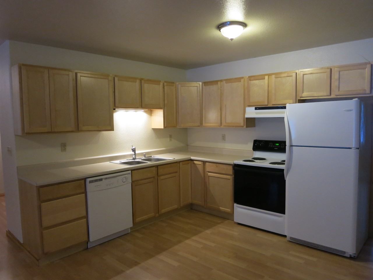4619 Lauesen Ave #A - Photo 6 of 17
