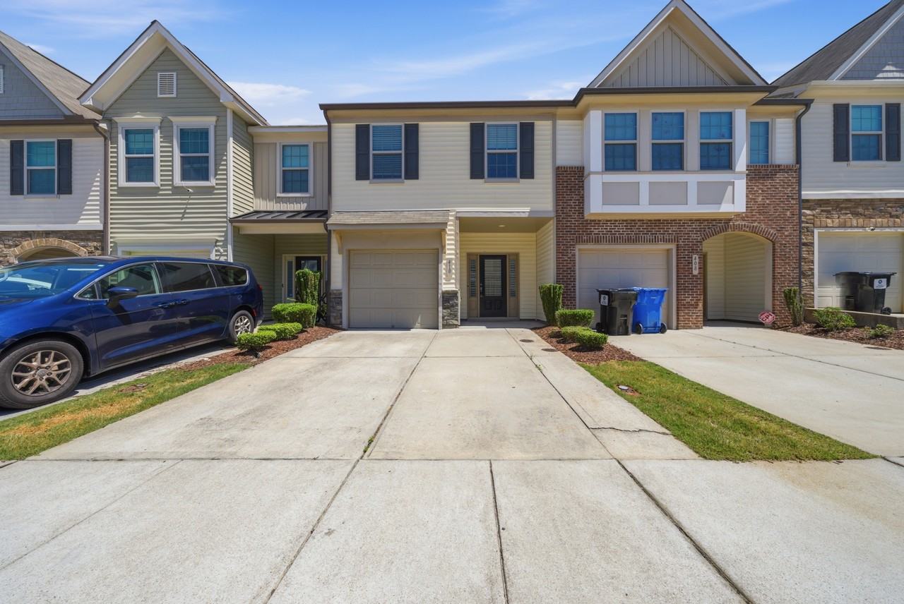 410 Leighann Ridge Ln - Photo 2 of 20