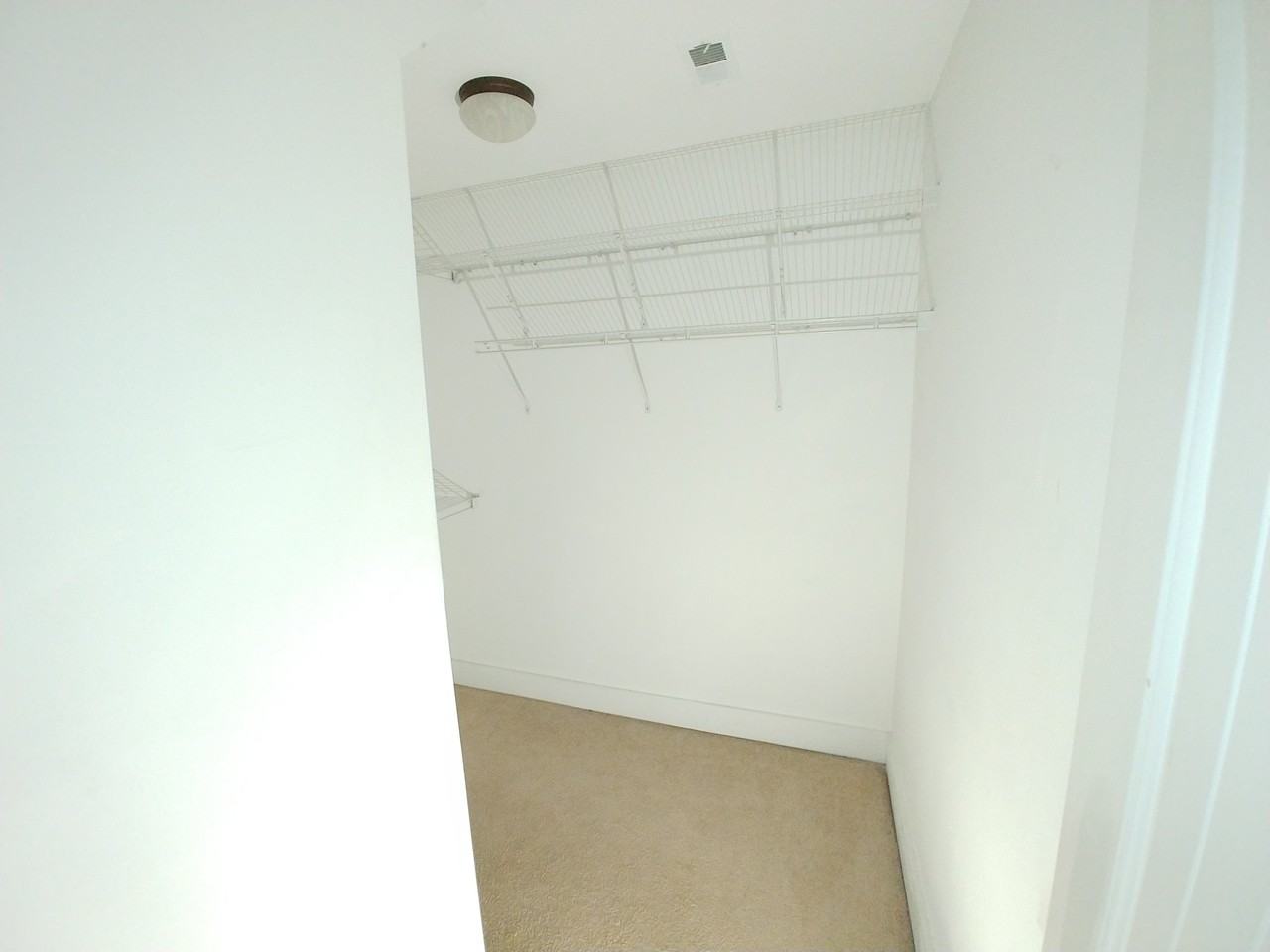 2000 Rossburg Pl - Photo 7 of 12