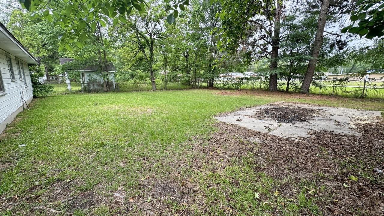 102 Ridge Grove Dr - Photo 4 of 15