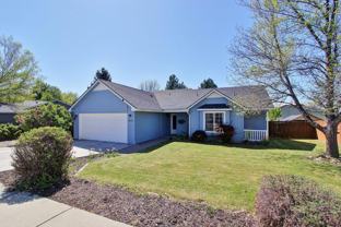 1915 W Mulhuland Ct - Photo 1 of 1