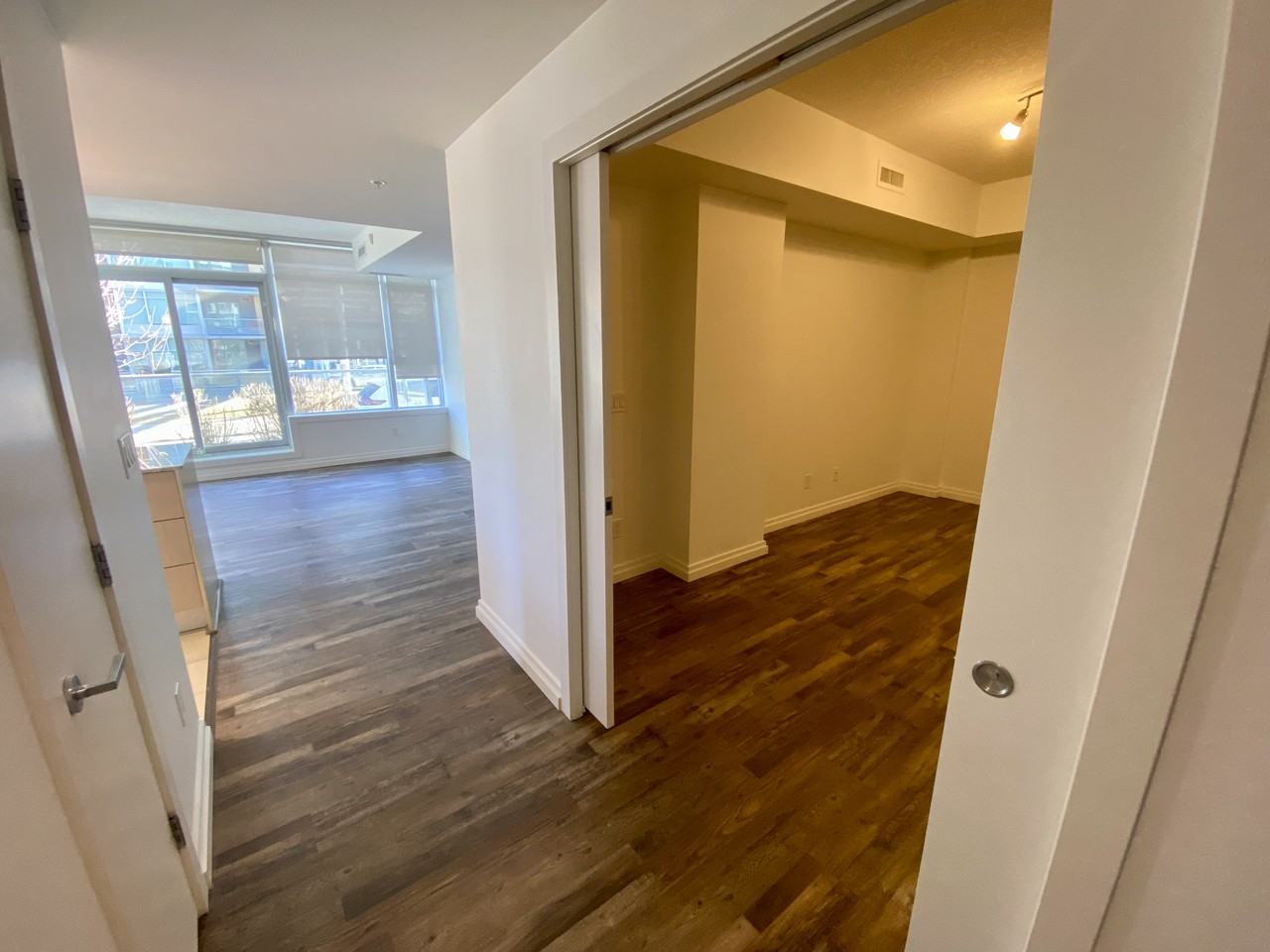 2504 109 St Nw - Photo 3 of 23
