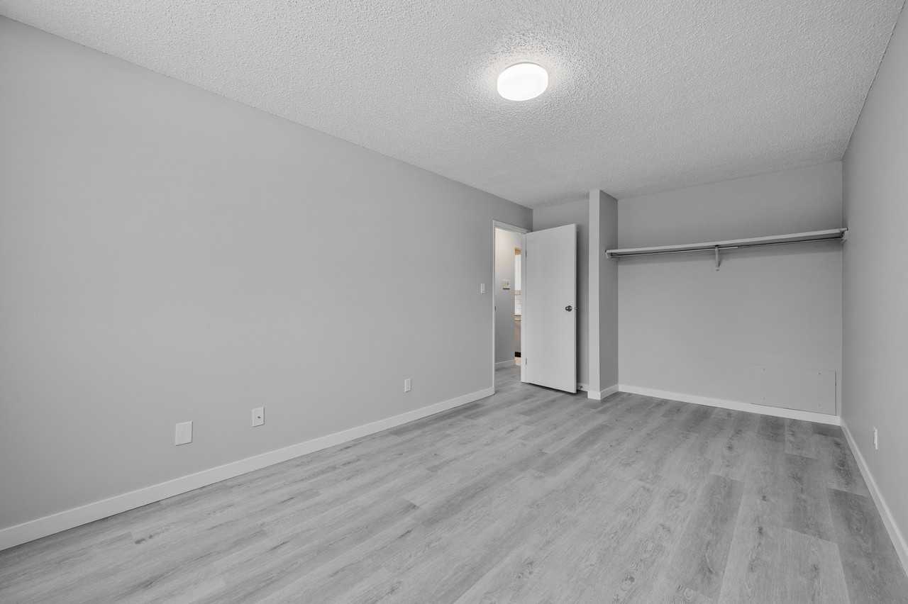 Cedarstone Place - Photo 6 of 17