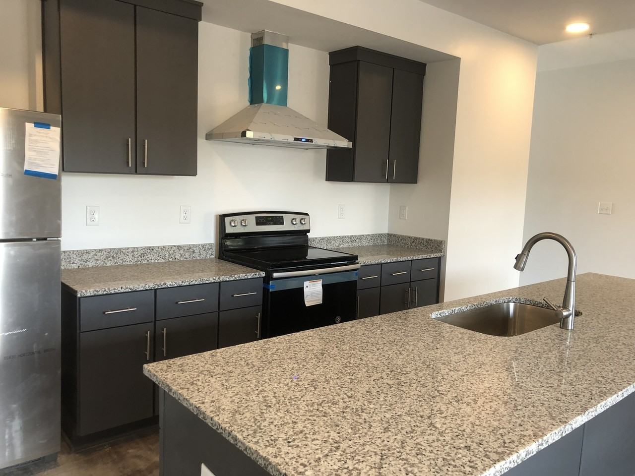 St. Thomas Flats - Photo 6 of 17