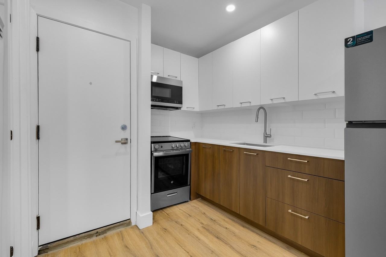 7530 Rue Lajeunesse - Photo 5 of 26