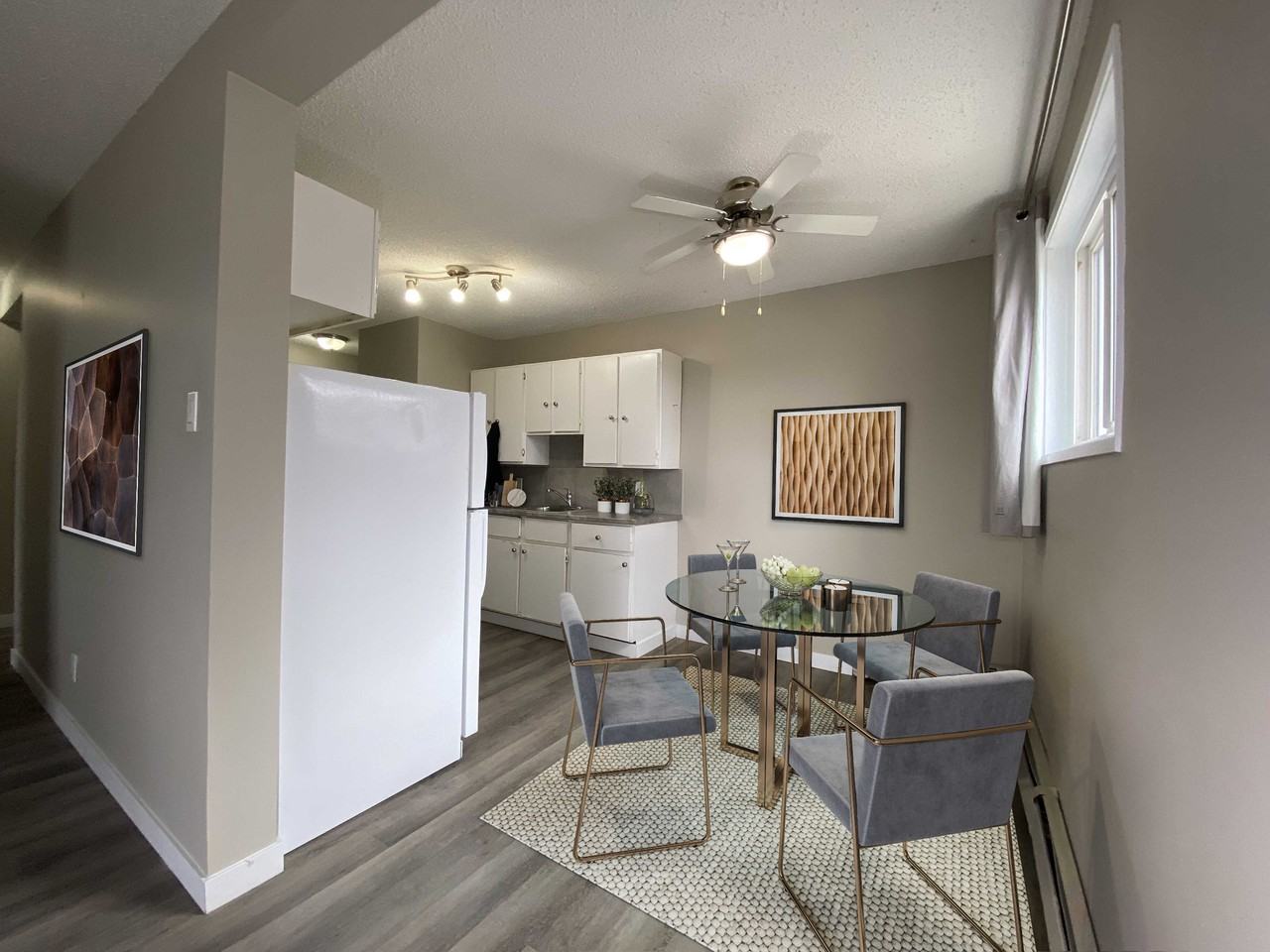 Aspen Apartments - Photo 2 of 6