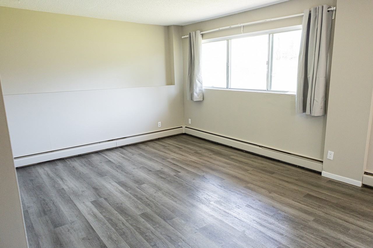 Bowness 4311 Apartments - Photo 5 of 16