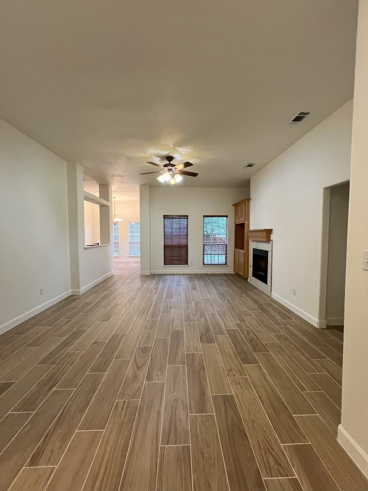 1116 Cimarron Ct #1 - Photo 2 of 20