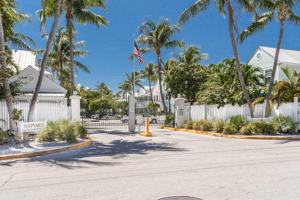 featured image of 204 Southard St Apt 5 #Apt 5