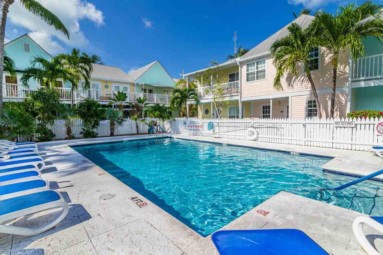 204 Southard St Apt 5 - Photo 4 of 13