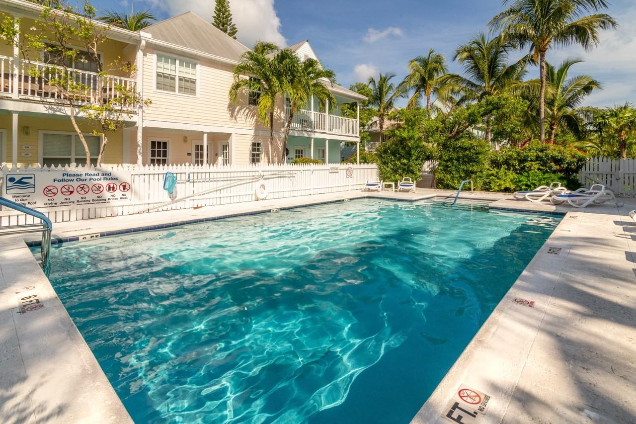 204 Southard St Apt 5 - Photo 5 of 13