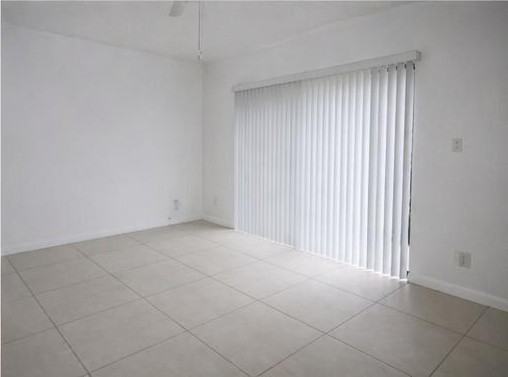11430-11442 Building Coral Springs - Photo 2 of 10