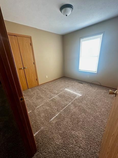 2429 Elm St - Photo 3 of 5