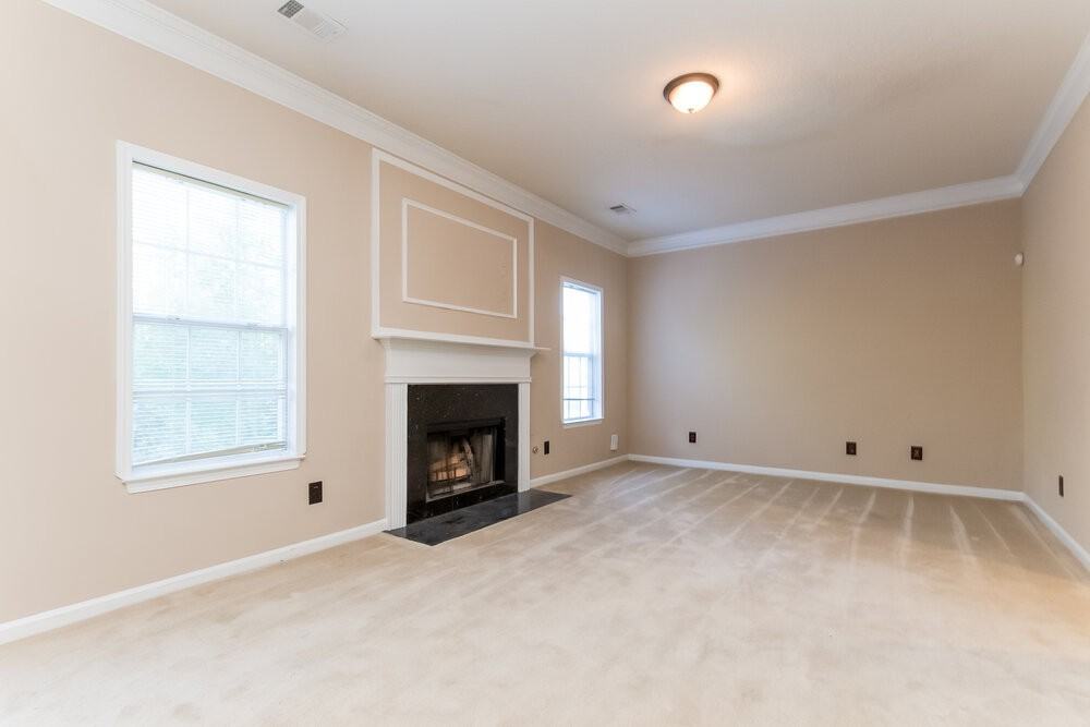 4063 Percheron Ln - Photo 4 of 17