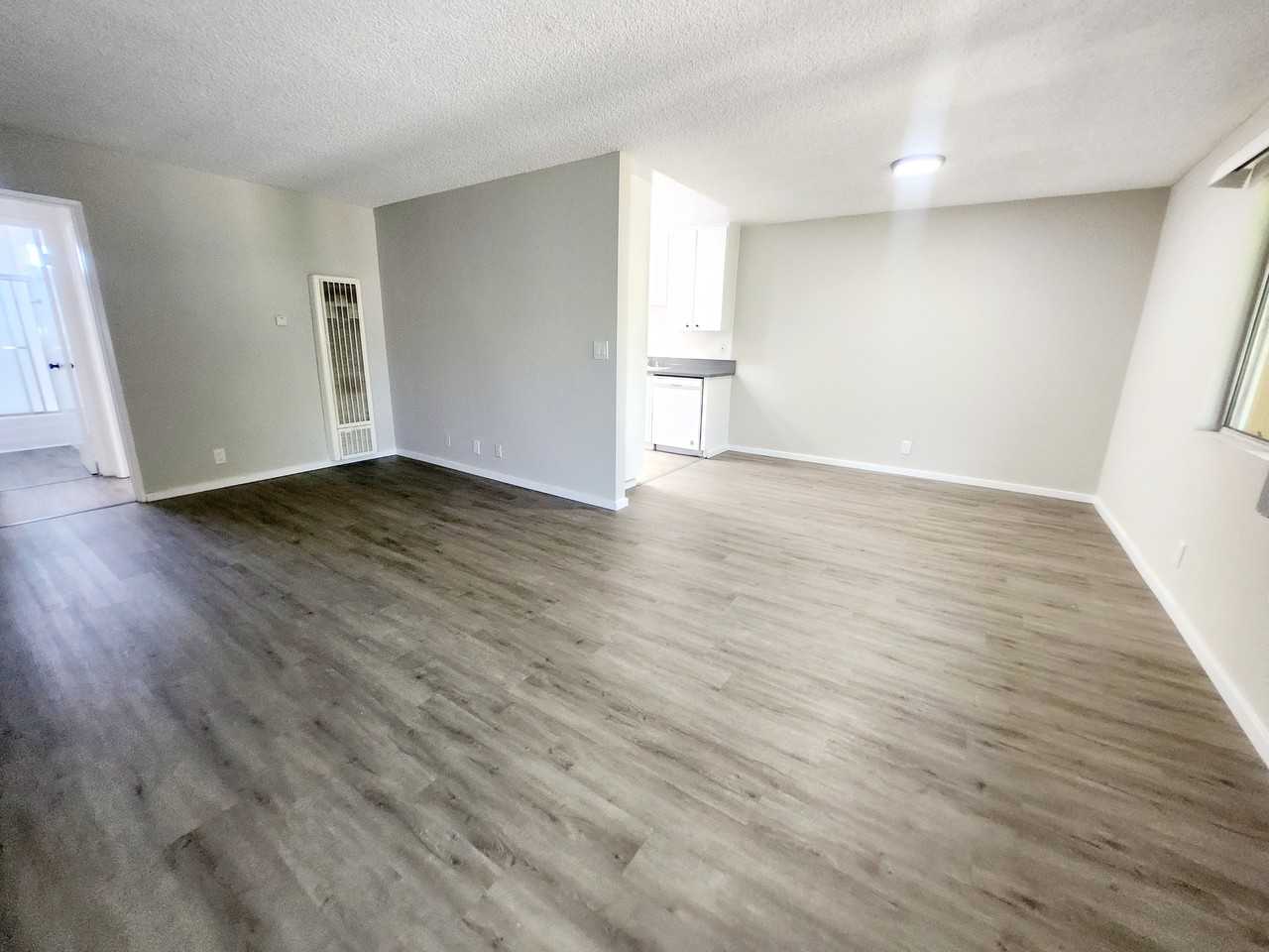 400 N Serrano Ave #209 - Photo 5 of 16
