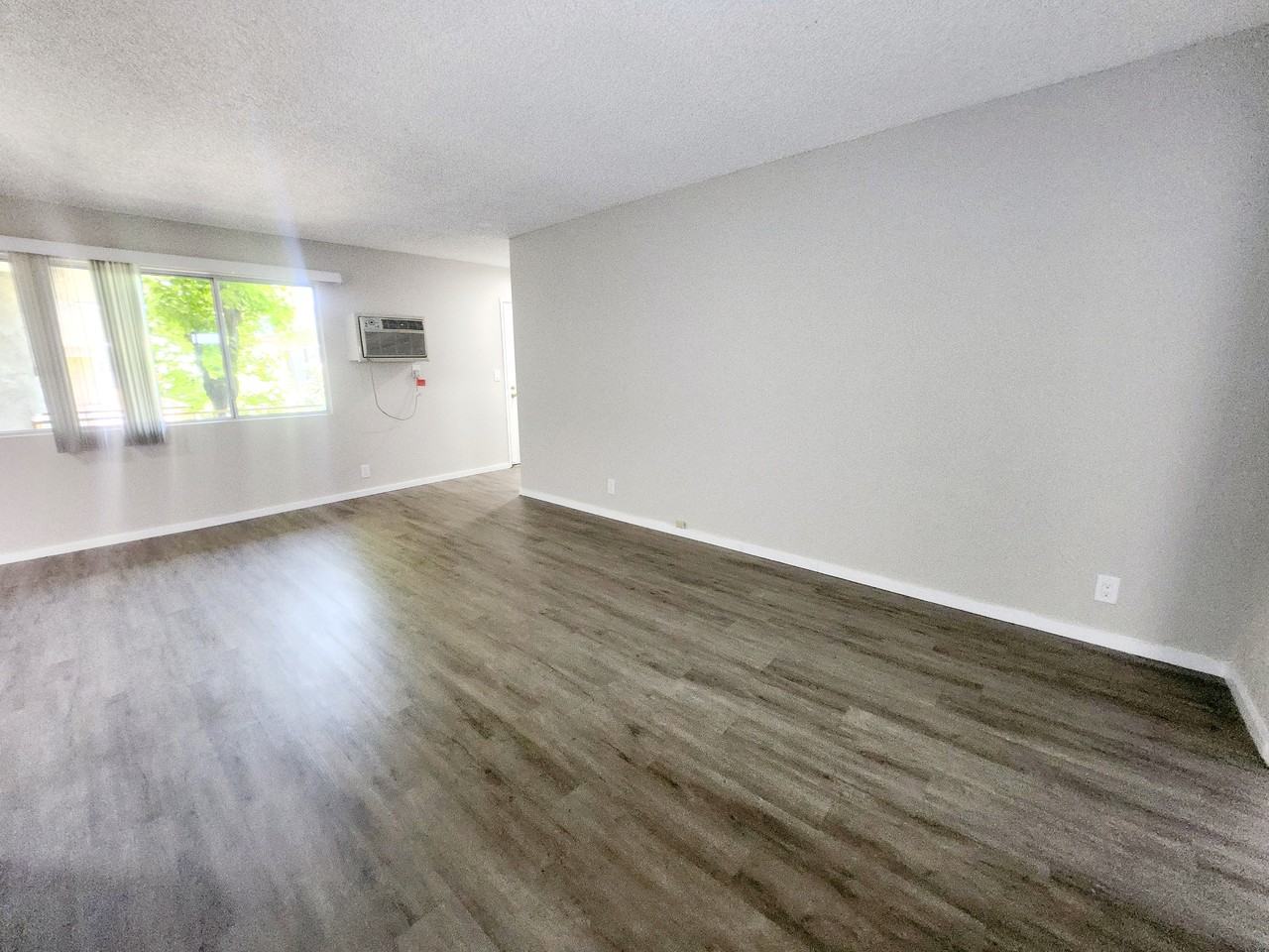 400 N Serrano Ave #209 - Photo 7 of 16